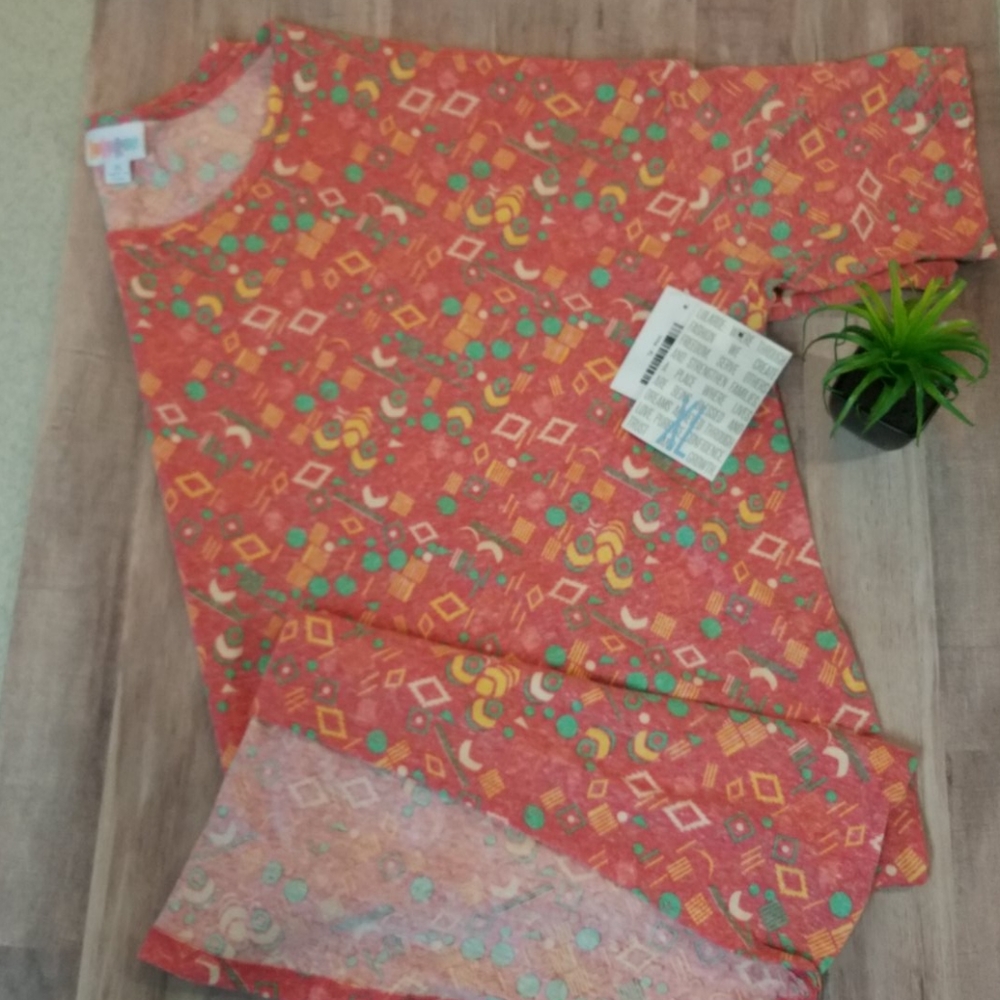 New Lularoe Irma size xk